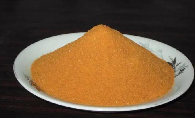 使用聚合氯化铝处理水体时,投加量应该控制在多少比较合适?